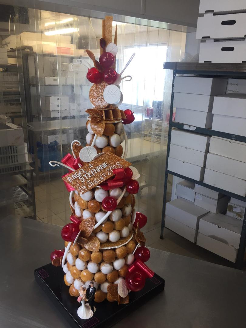 croquembouche choux caramel et glacés fondant